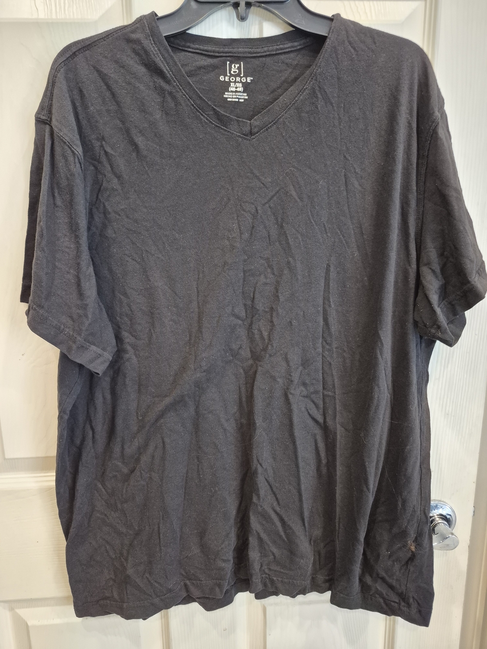 5/25 George Men’s V-Neck T-Shirt — Black